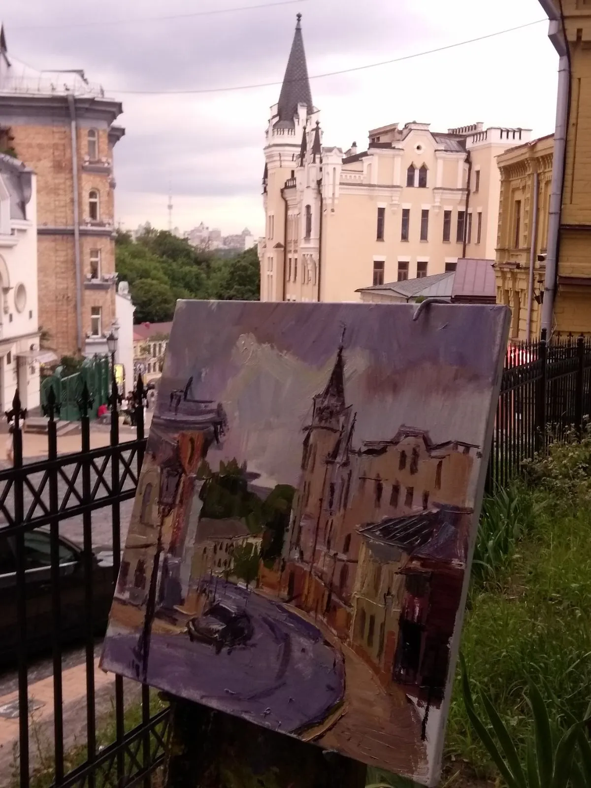 Зображення "На знімальному майданчику СТБ" від Bogdan Burak, матеріали:  Полотно. Олія, медіум: Живопис, місто: Київ, Андріївський узвіз, серія: Пленер, ціна: €150 (≈ 7 810 грн)